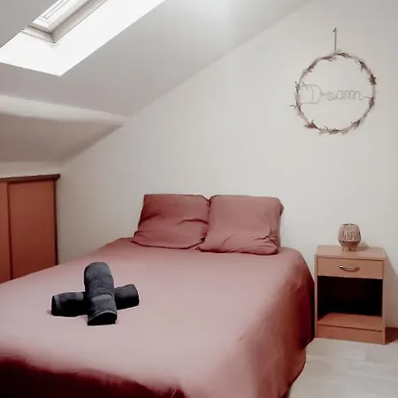 Apartment Henri, Hyper Centre, Parking Prive *