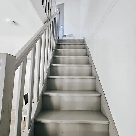 Henri, Hyper Centre, Parking Prive Appartement Reims